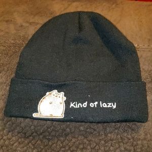 Black pusheen beanie